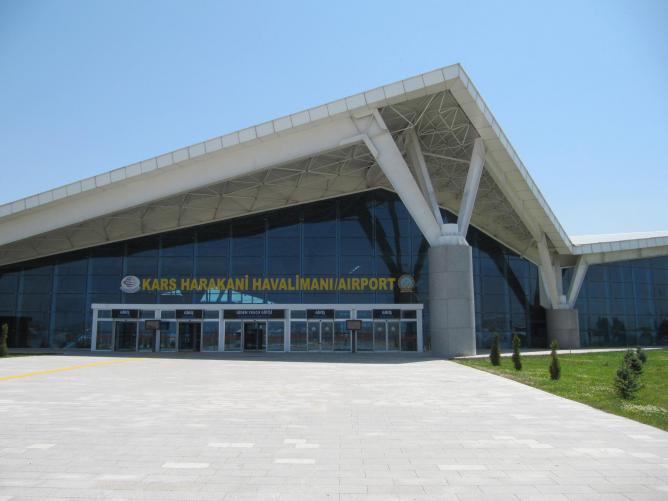Kars Havaalanı Terminal Binası 1