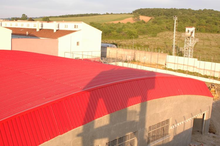 Sinop E Tipi Cezaevi Spor Salonu Çatısı 